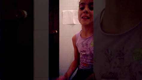 pillados en el baño